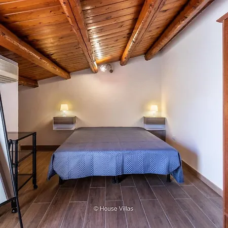 Calabernardo Home Apartmán